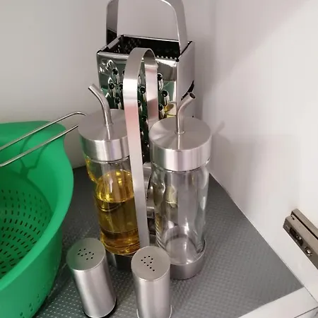 Mare Con Terrazza Apartament