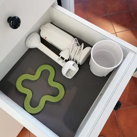 Apartmán Alloggio Con Terrazza Mare Verde *