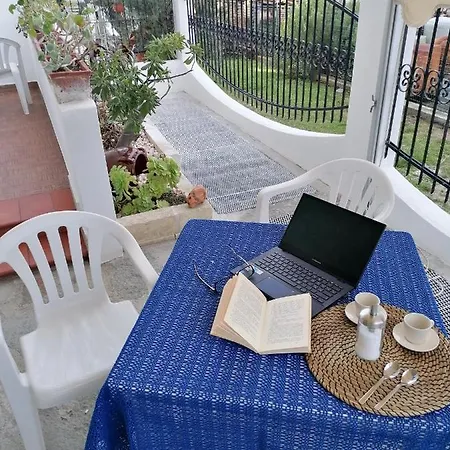 Apartmán Alloggio Con Terrazza Mare Verde San Bartolomeo Al Mare